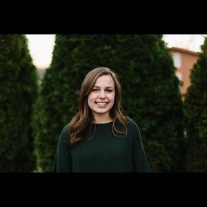 Meet your Posher, Abi